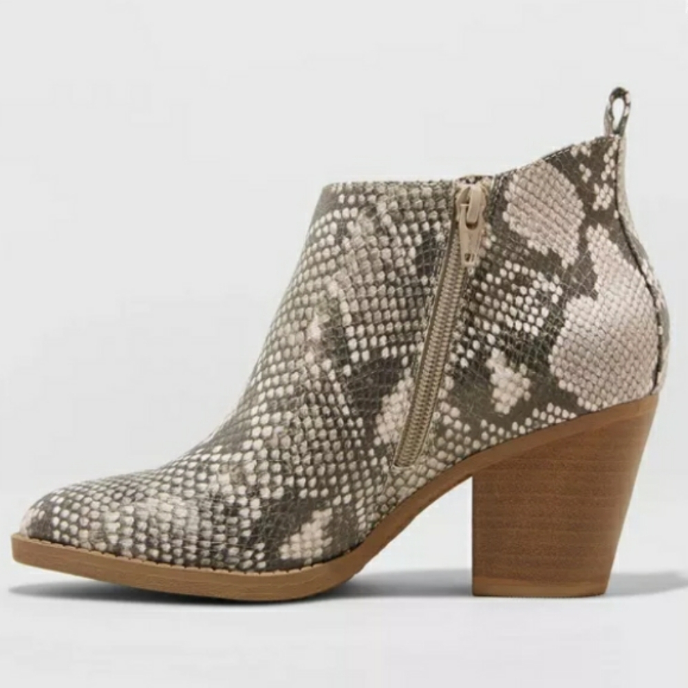 FAUX SNAKESKIN DOUBLE ZIP ANKLE BOOTIES - Picture 3 of 3